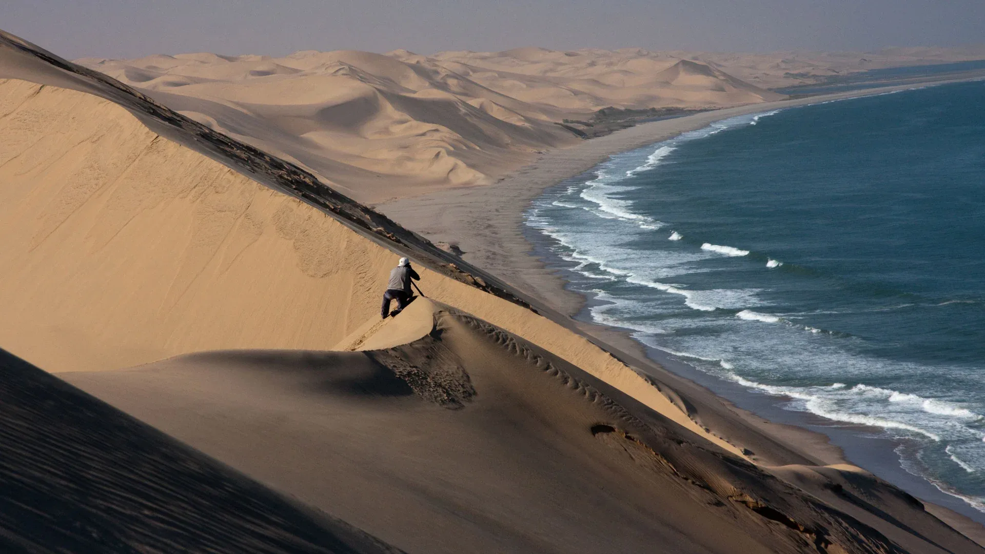 Guest photographing the beautiful Skeleton coast in Namibia