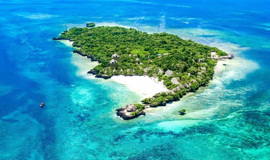 5-Day Diani Beach/Tsavo East/Saltlick/West/Amboseli