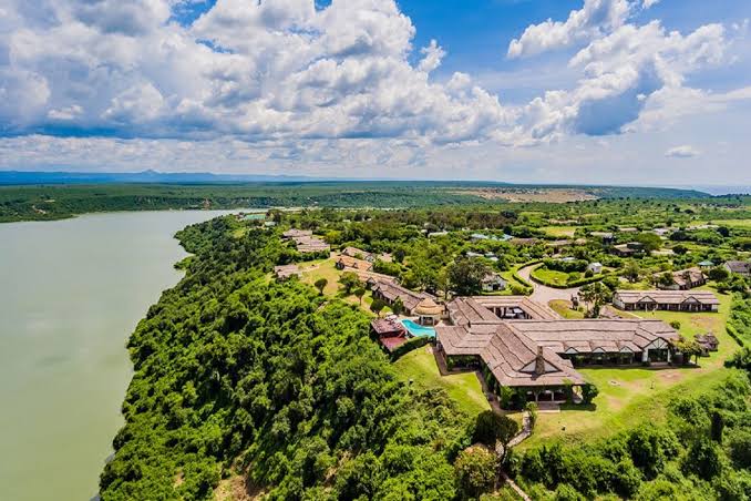 Mweya Safari Lodge Viewpoint
