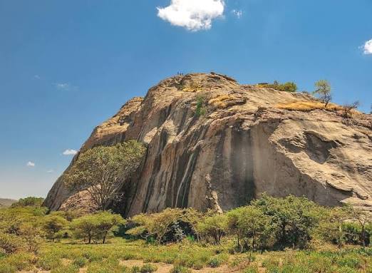 Nasera Rock