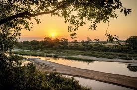 Scenic Sunset Viewpoints