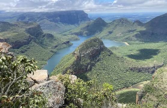 Three Rondavels Viewpoint